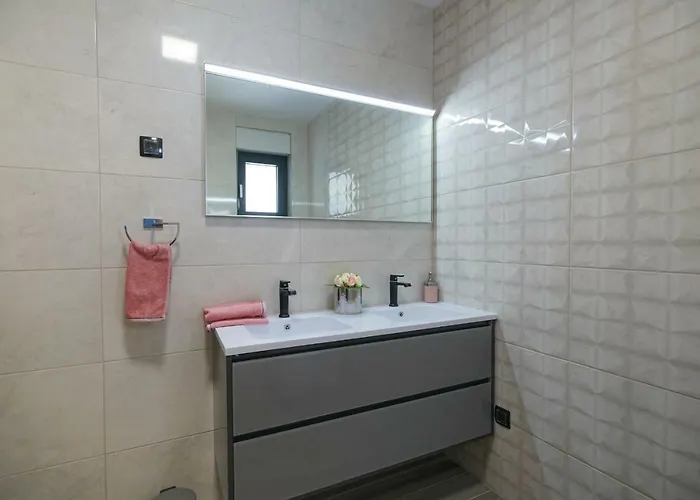 Terrazza ヴィラ シベニク